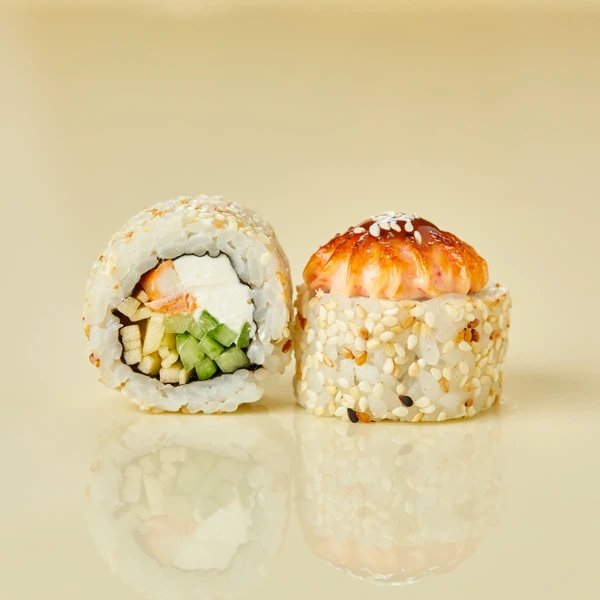 Запеченные роллы с "Курицей," 8 шт.